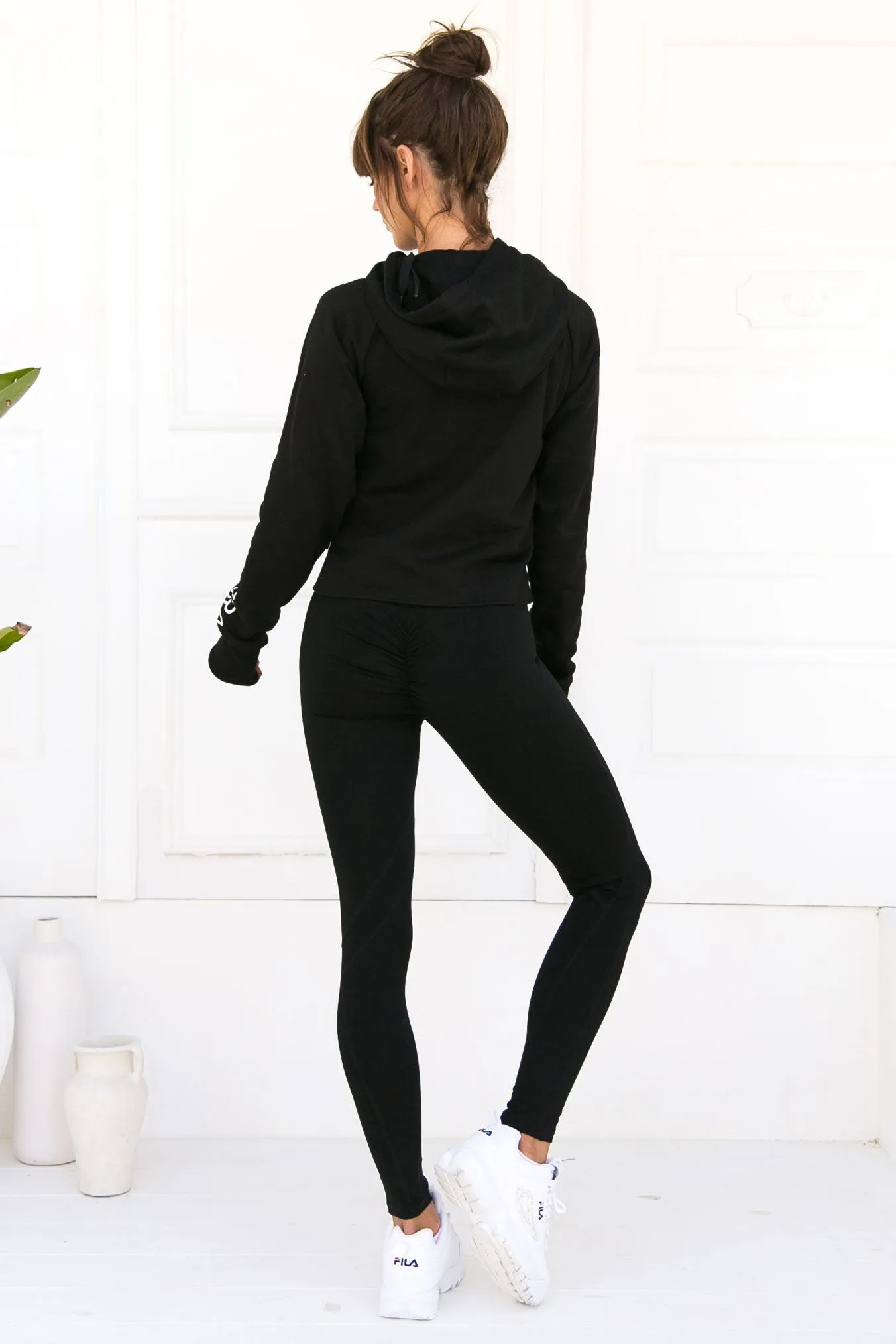 Abigail Crop Hoodie - Noir