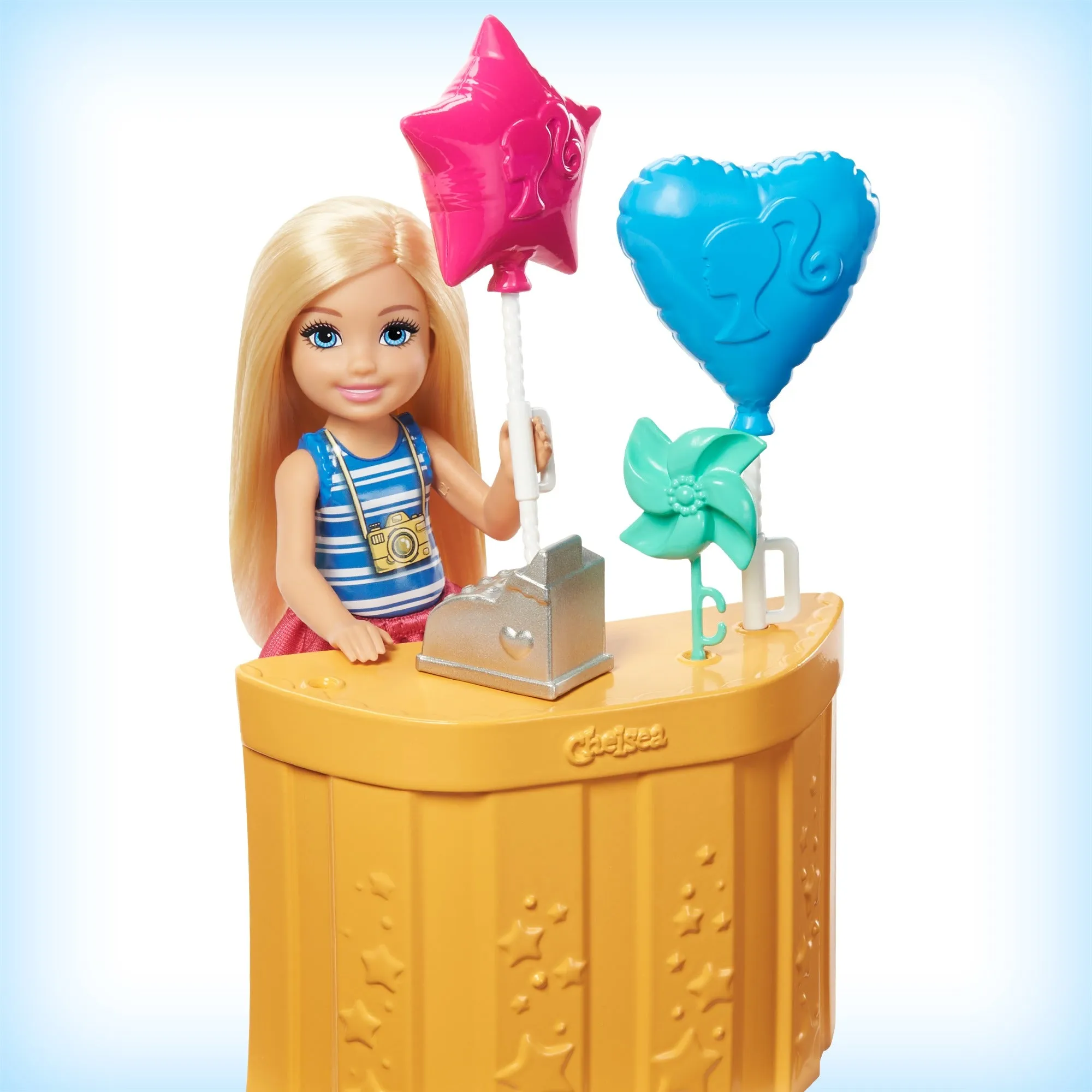 Barbie Club Chelsea Doll and Carnival Playset