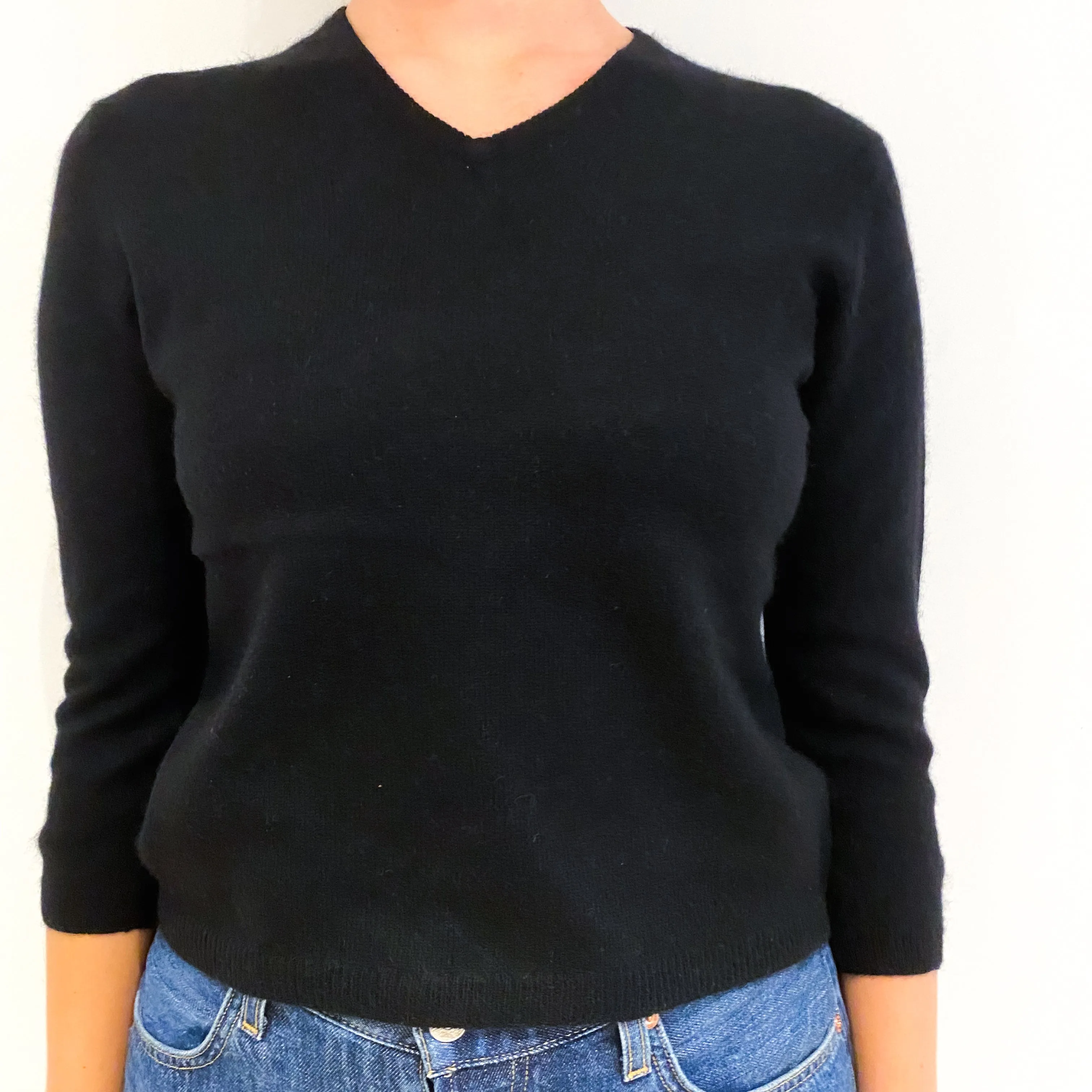 Black 3/4 Sleeved Cashmere V-Neck Jumper Small