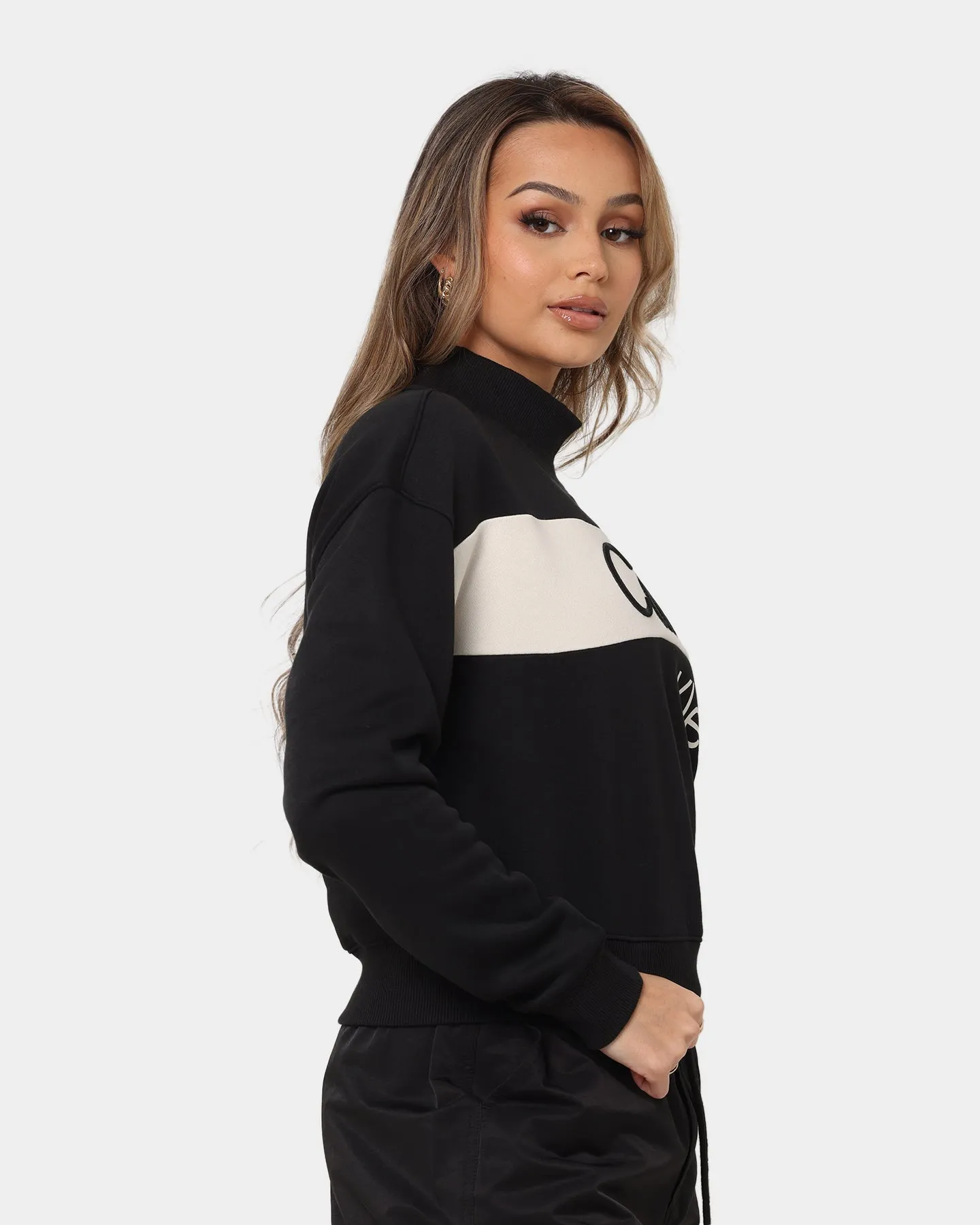 Calvin Klein Women's Colour Blocking Mock Neck Jumper Ck Black