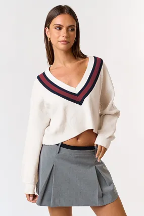 Contrast V-Neck Sweater Crop Top