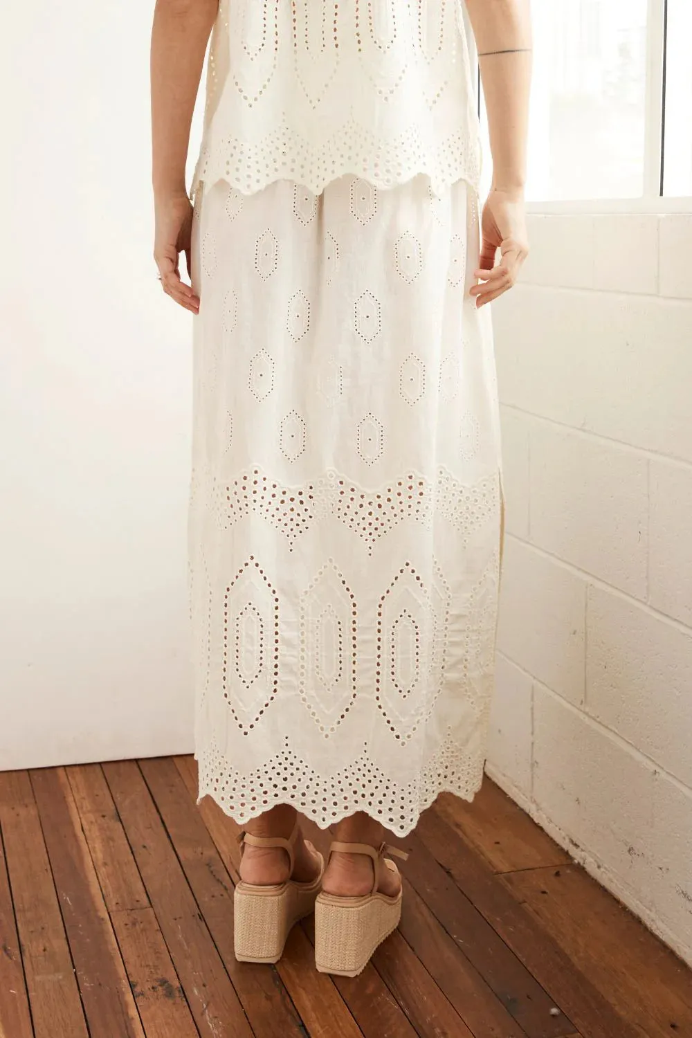 Fond Skirt in Cream Broderie