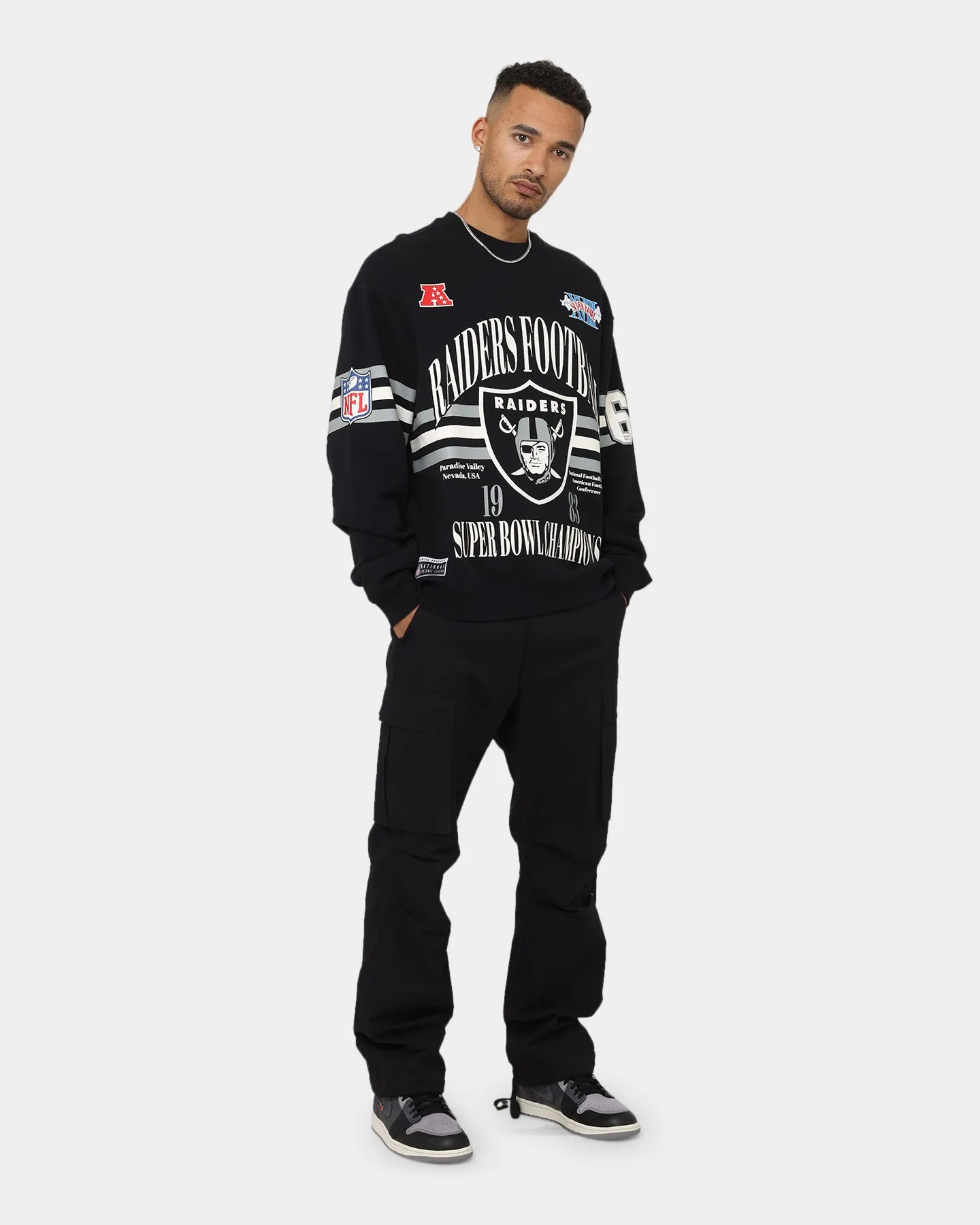 Majestic Athletic Las Vegas Raiders Champion Arch Stripe Crewneck Faded Black