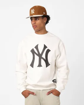 Majestic Athletic New York Yankees Core Crewneck Sweatshirt Vintage White