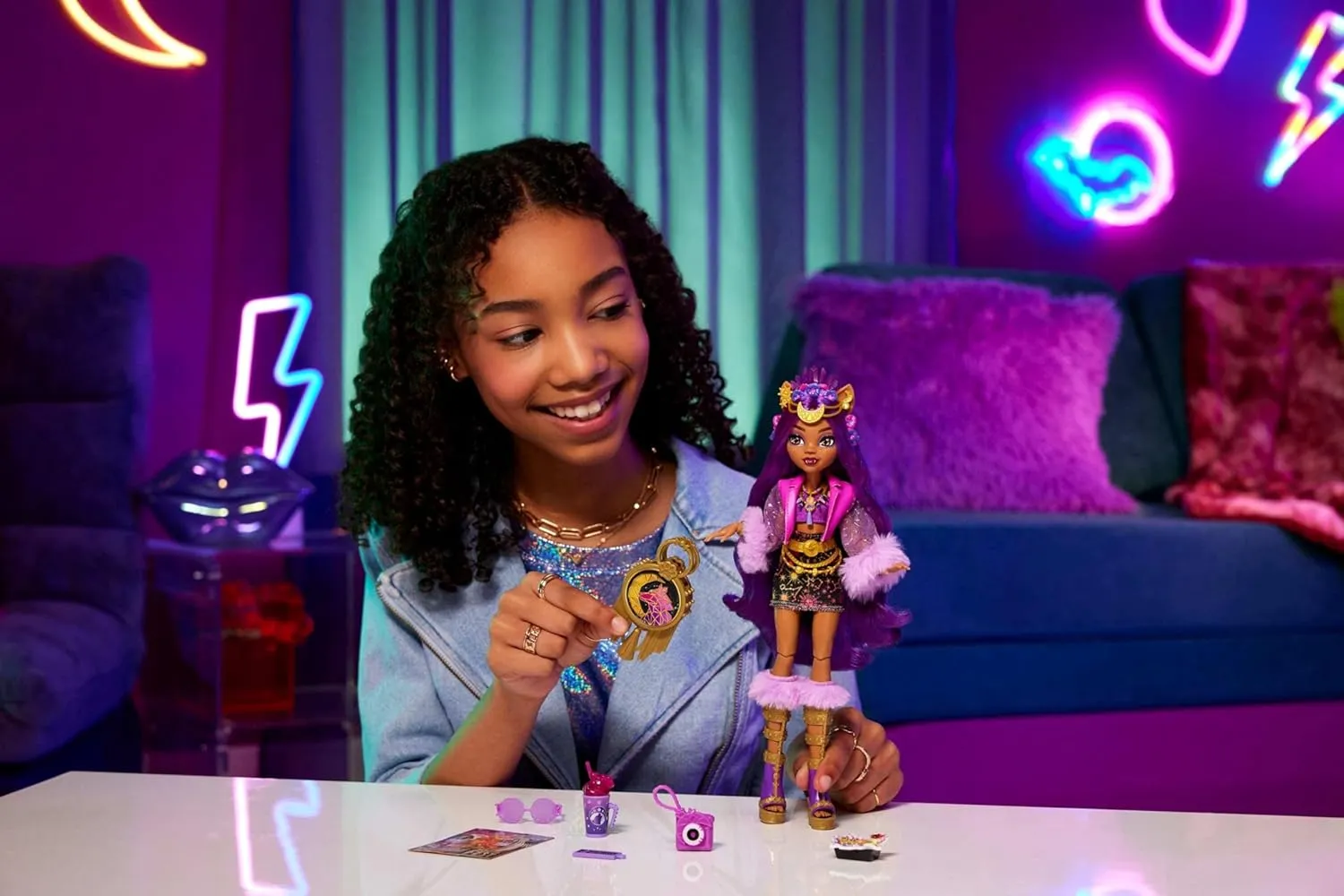 Monster High Clawdeen Wolf Doll with Glam Monster Fest Outfit and Festival Themed for kids 8-15 Years