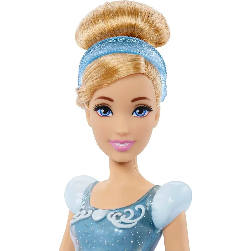 Original Disney Princess Cinderella Doll with Sparkling Clothing