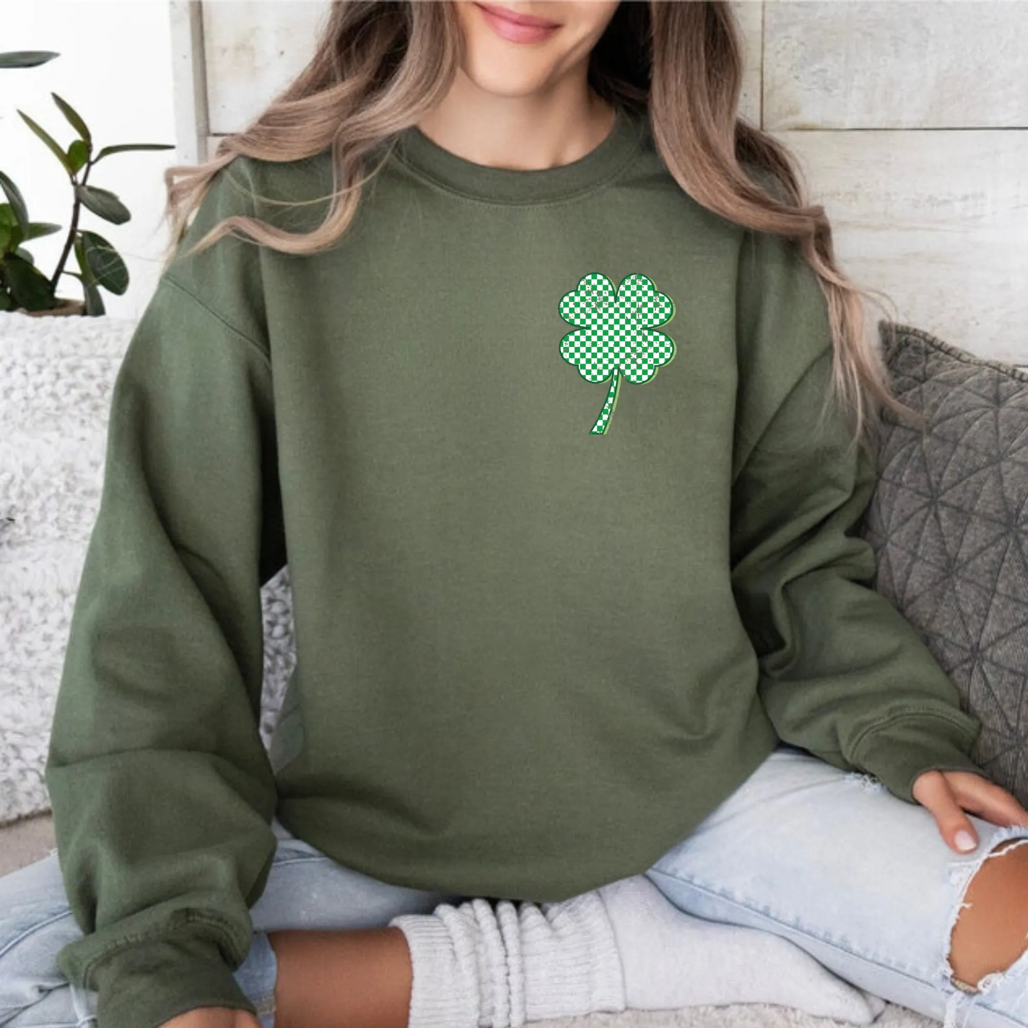 Retro Shamrock St Patricks Day Sweatshirt for Women