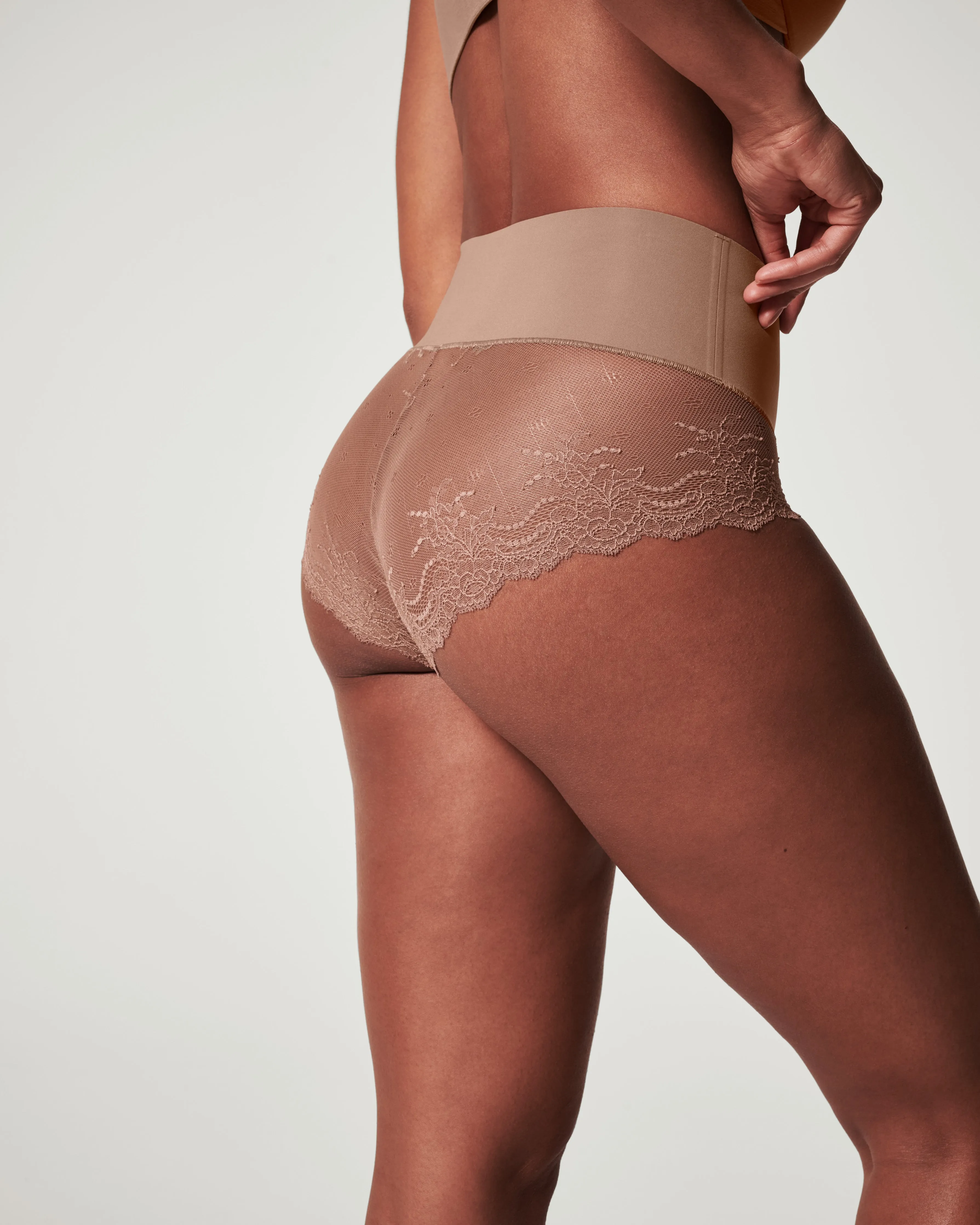 SPANXsmooth™ Undie-tectable Lace Hi-Hipster