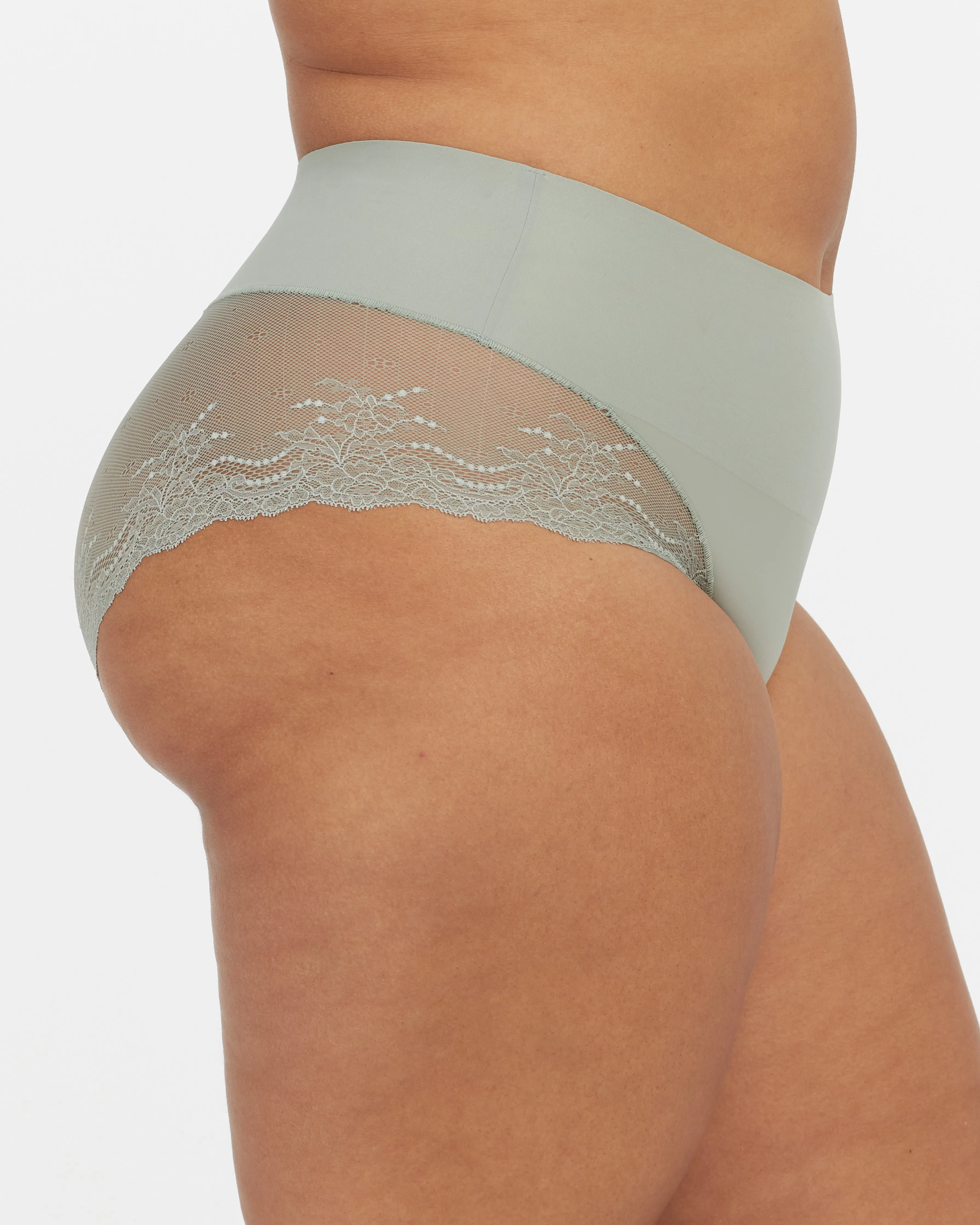 SPANXsmooth™ Undie-tectable Lace Hi-Hipster