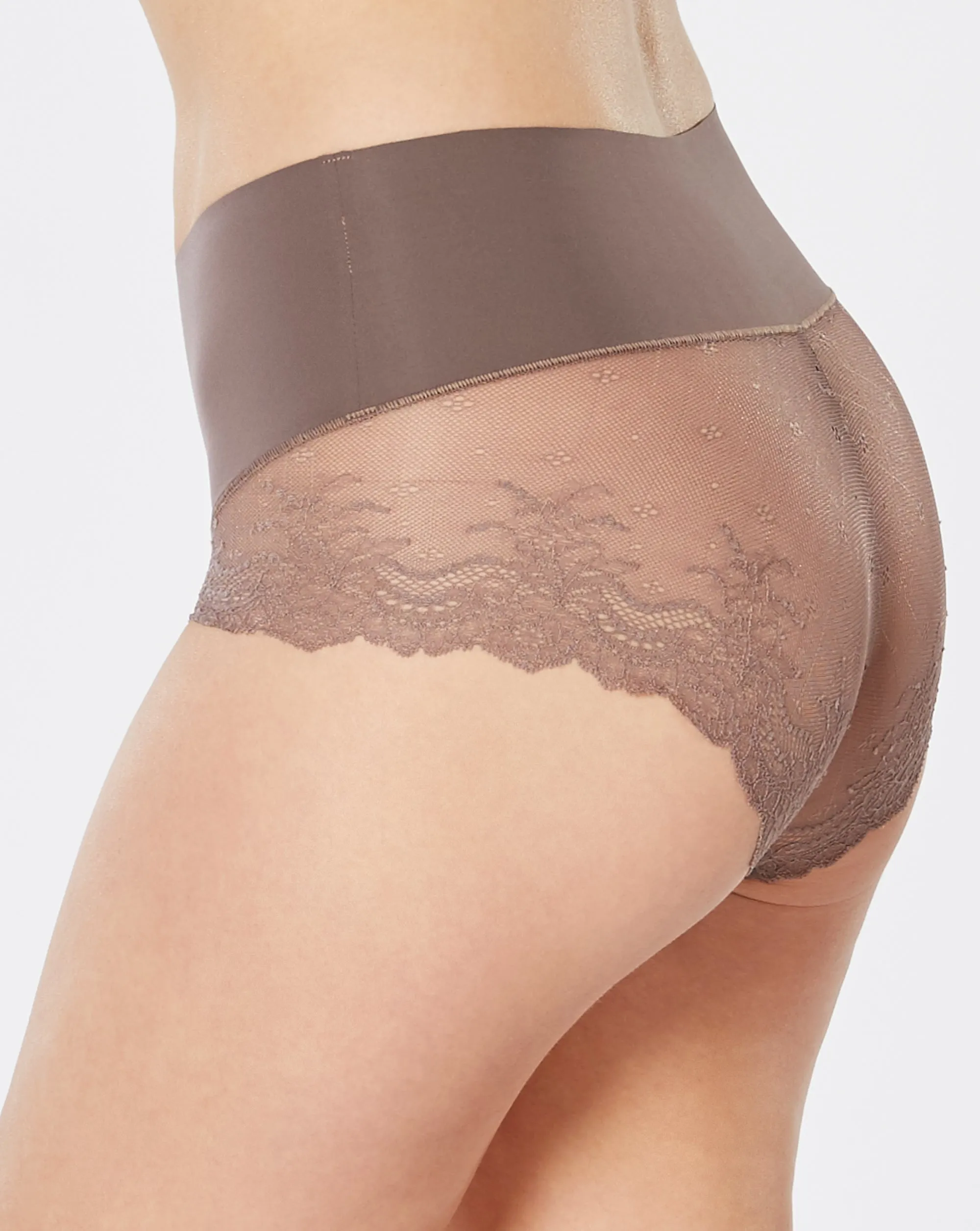 SPANXsmooth™ Undie-tectable Lace Hi-Hipster