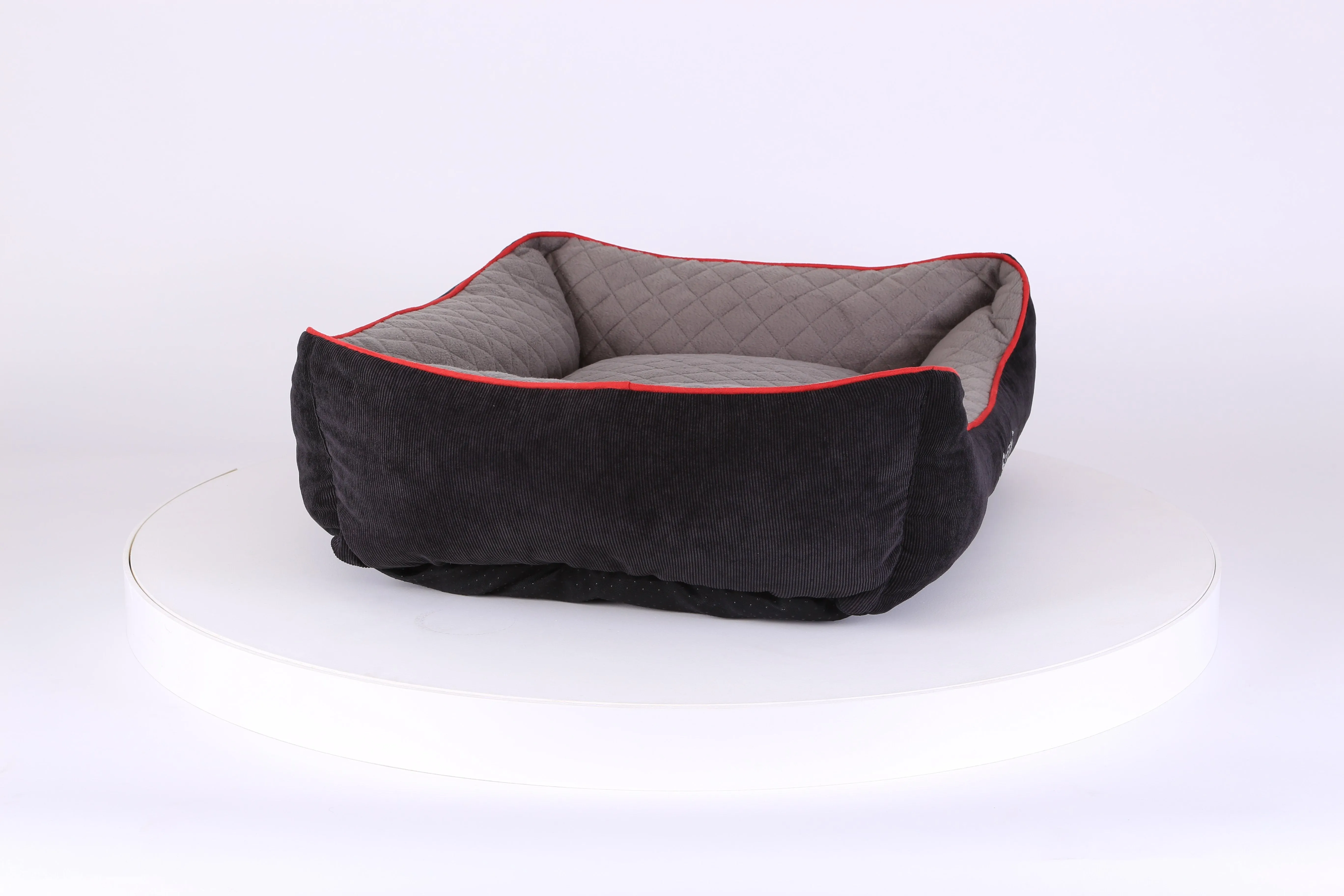 Thermal Box Bed - Black & Grey